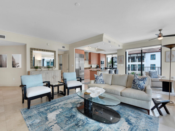 Downtown Naples Luxury Two Bedroom Waterfront Residence